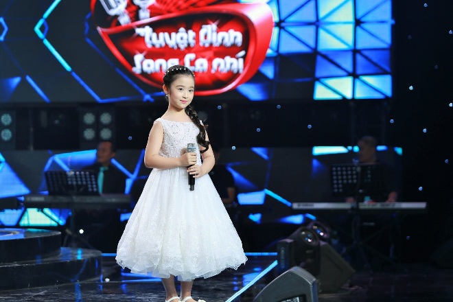 Bé Bảo Ngọc và Nguyên Khang cùng nhau dẫn 'Tuyệt đỉnh song ca nhí' ảnh 2